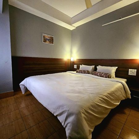 Hotel Vishal Siliguri Exteriér fotografie