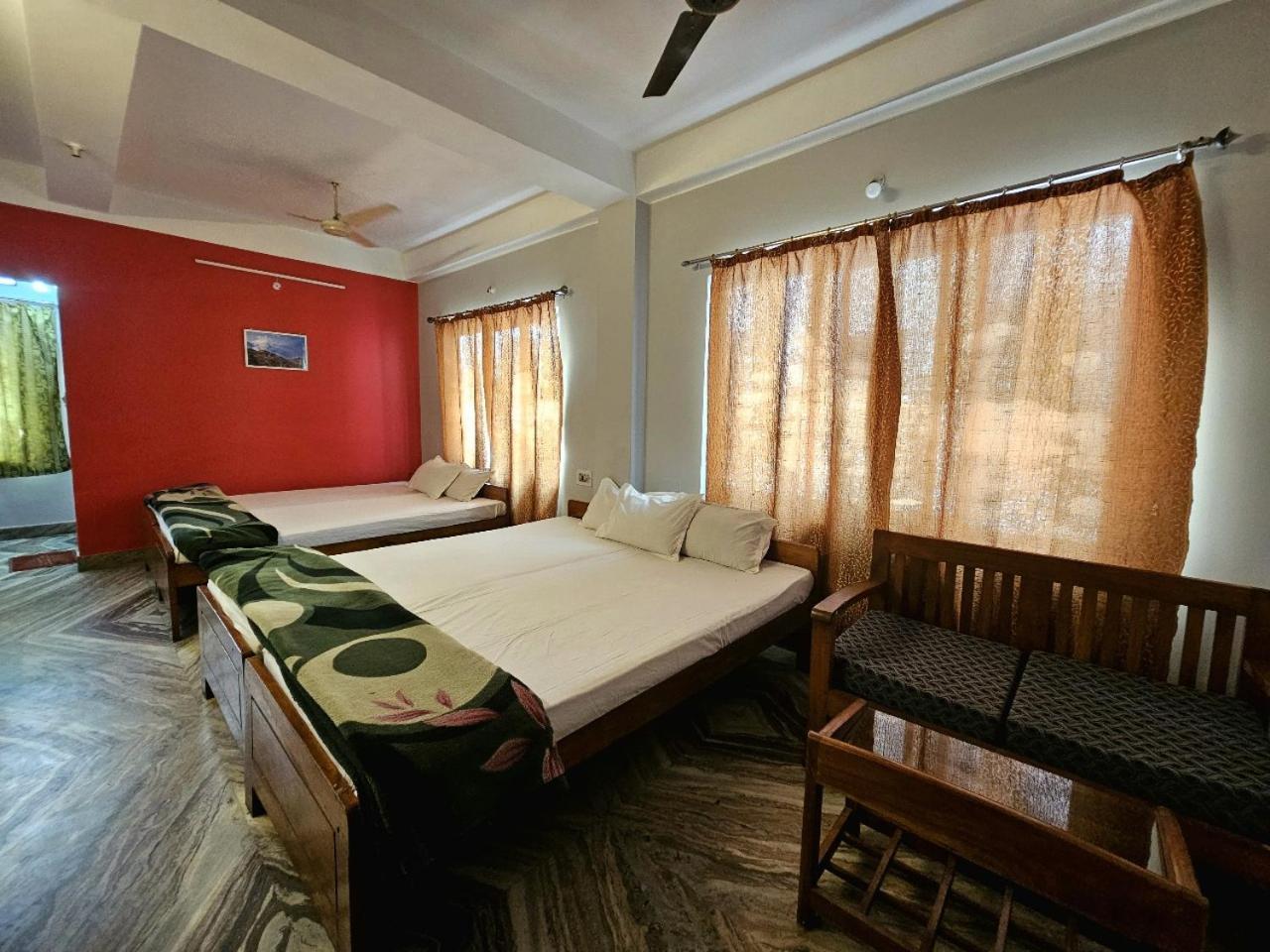 Hotel Vishal Siliguri Exteriér fotografie