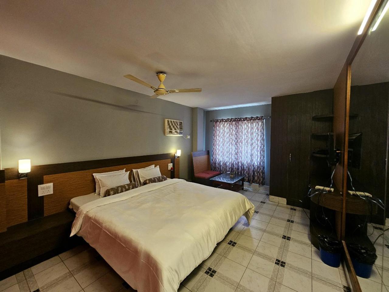 Hotel Vishal Siliguri Exteriér fotografie