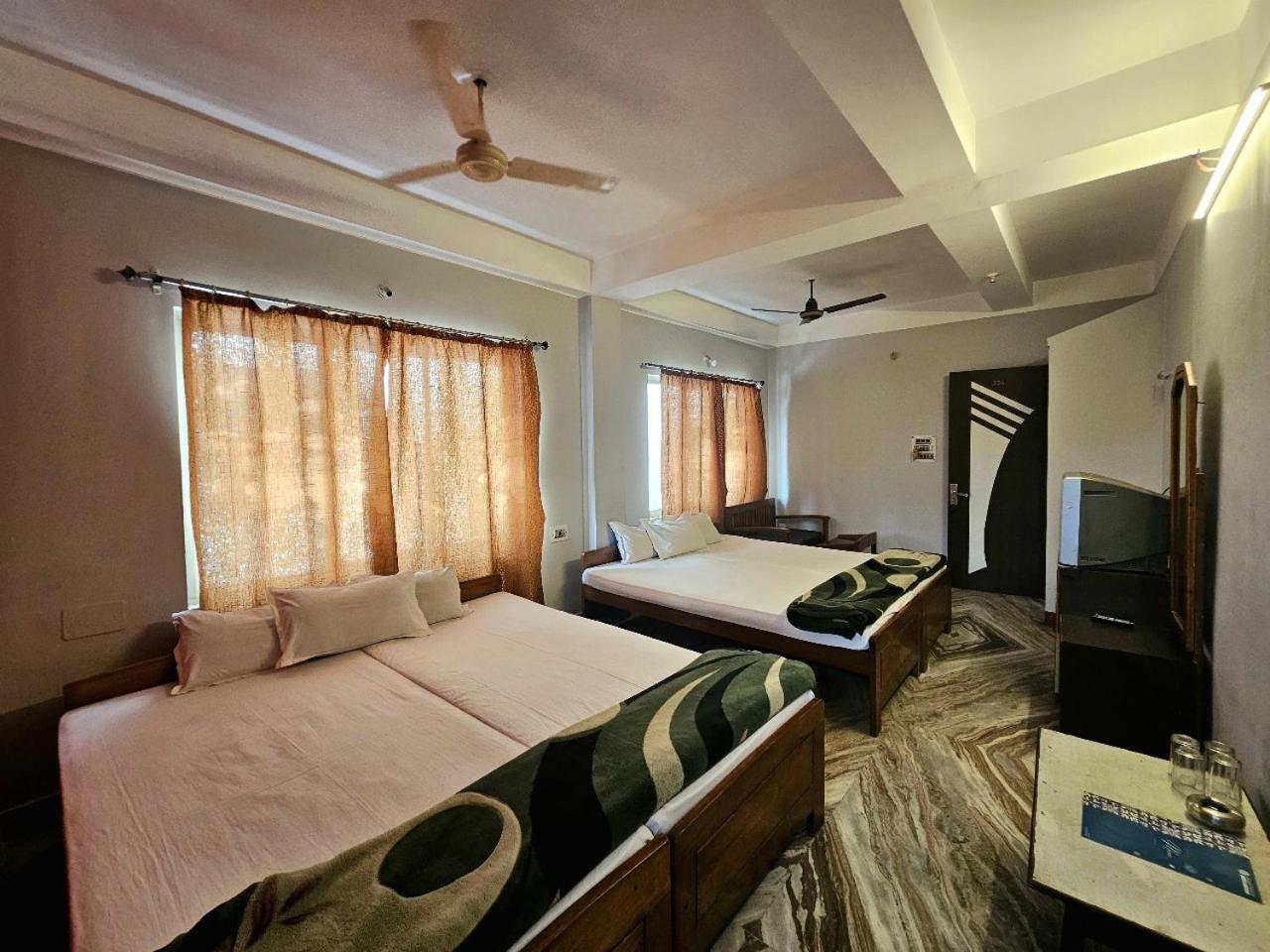 Hotel Vishal Siliguri Exteriér fotografie