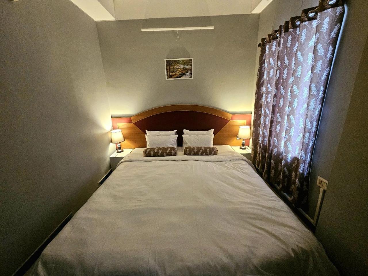 Hotel Vishal Siliguri Exteriér fotografie